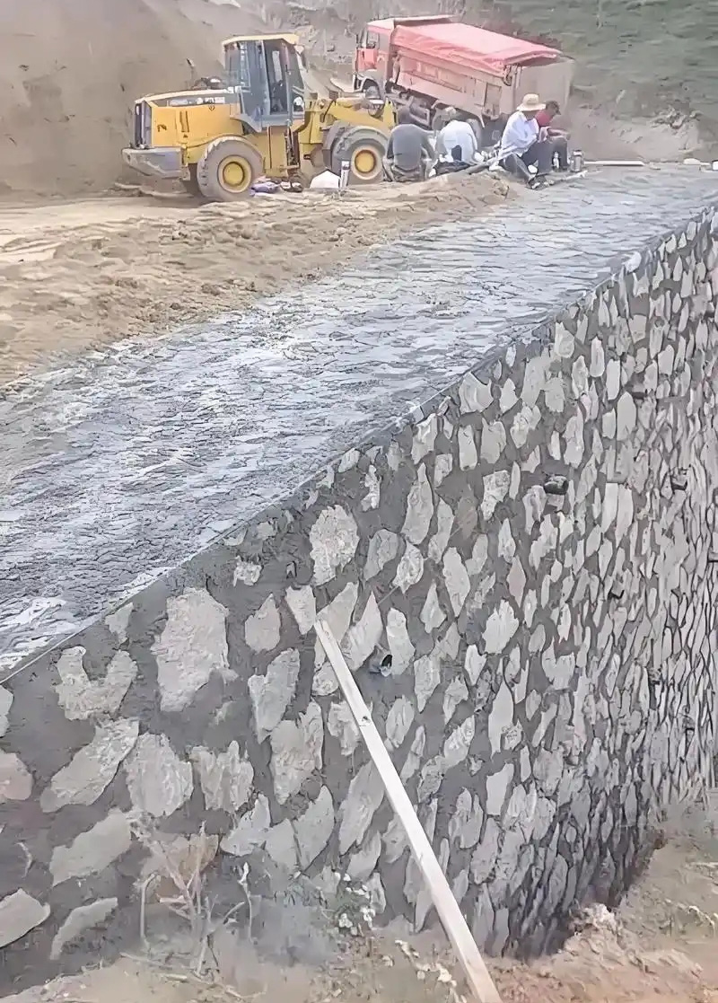 淮南潘集区边坡加固